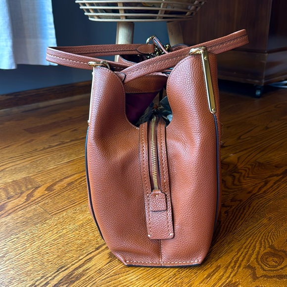 Coach Dalton 31 Bag - Picture 2 of 9